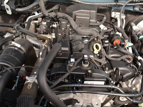 Used 2022 Ford Bronco Outer Banks image 24