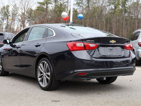 Used 2023 Chevrolet Malibu LT image 3