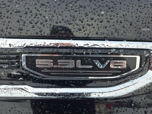 Used 2025 GMC Sierra 1500 SLT image 15