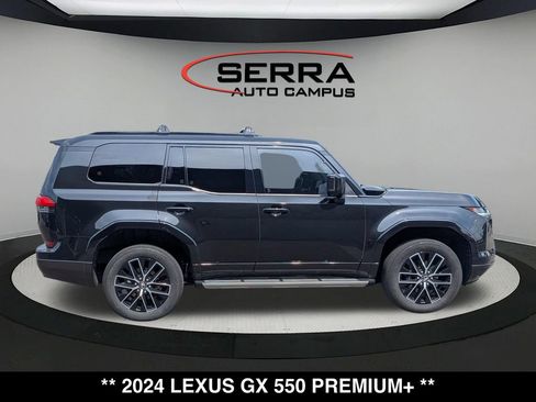 Used 2024 Lexus GX 550 w/ Accessory Package (2T) AWD/4WD image 14