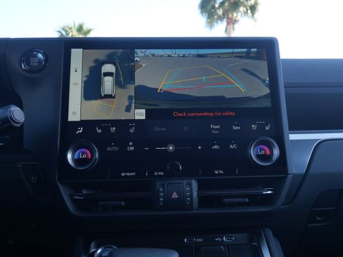 Certified 2026 Lexus GX 550 w/ Accessory Package (2T) image 31