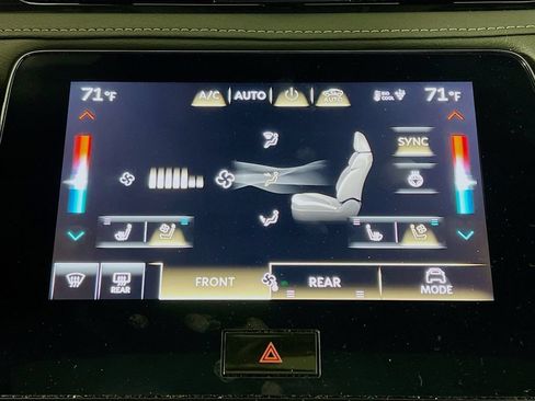 Used 2025 INFINITI QX80 Sensory AWD/4WD image 16