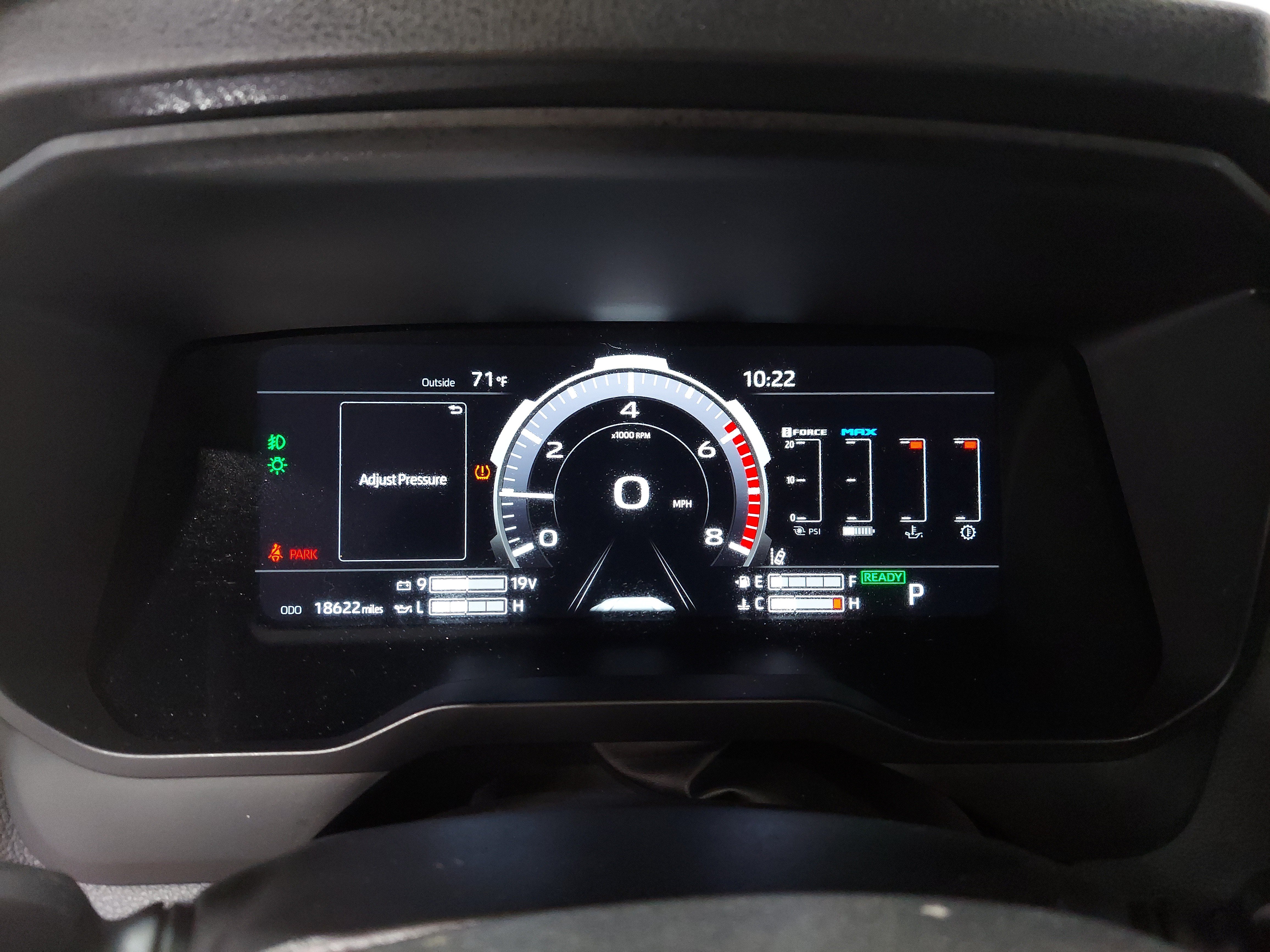 Used 2024 Toyota Sequoia Platinum AWD/4WD image 6