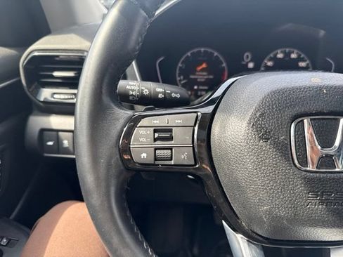 Used 2025 Honda Pilot Touring image 20
