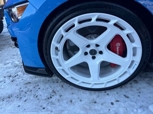 Used 2022 Ford Mustang Shelby GT500 w/ Technology Package image 17