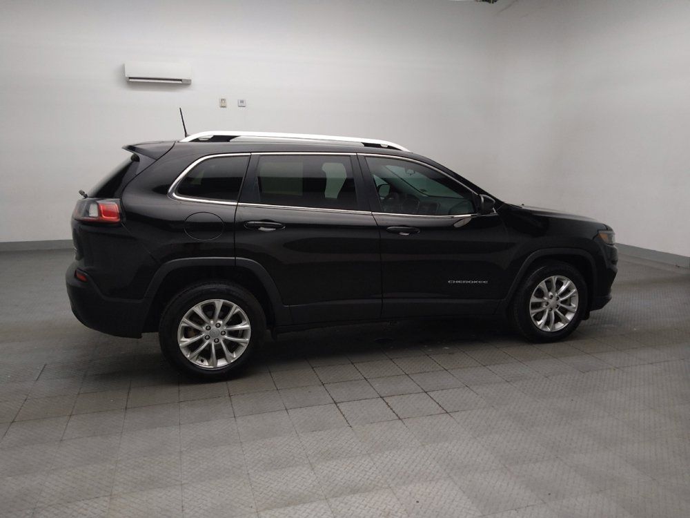 Used 2019 Jeep Cherokee Latitude w/ Popular Appearance Group FWD image 10