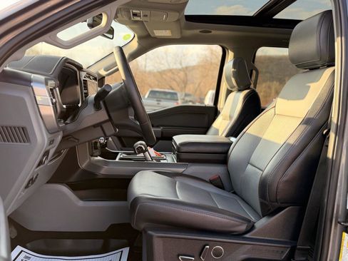 Used 2025 Ford F150 Lariat w/ Equipment Group 502A High image 13