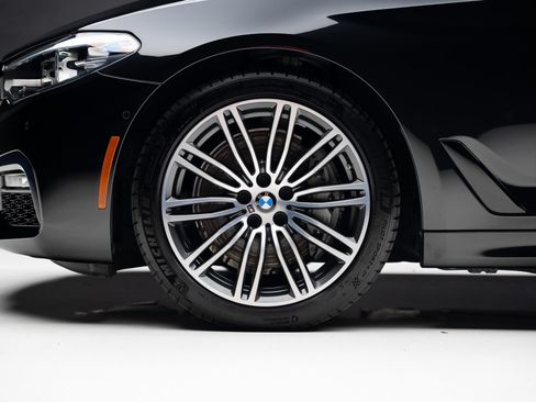 Used 2020 BMW 540i xDrive w/ M Sport Package AWD/4WD image 20