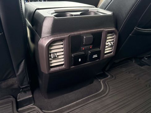 Used 2021 Ford F250 Limited image 28