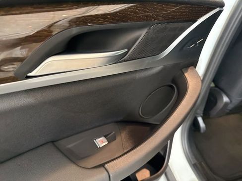 Used 2021 BMW X3 xDrive30i w/ Convenience Package (ZC2) image 19