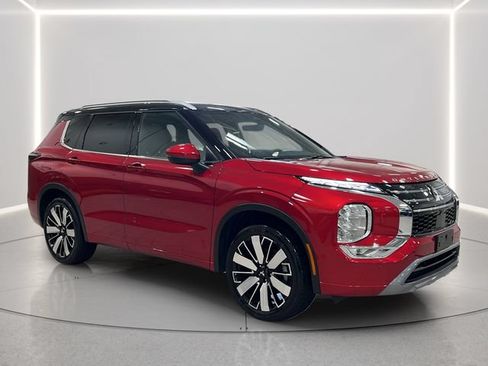 Used 2025 Mitsubishi Outlander SEL AWD/4WD image 8