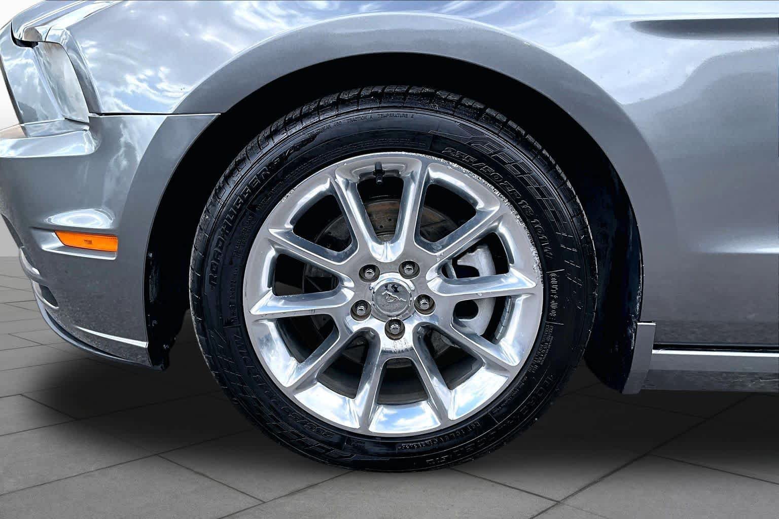 Used 2014 Ford Mustang Coupe w/ Equipment Group 102A RWD image 11
