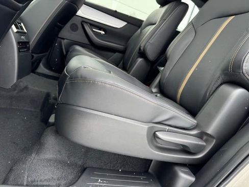 New 2026 MAZDA CX-90 3.3 Turbo w/ Premium Plus Pkg image 11