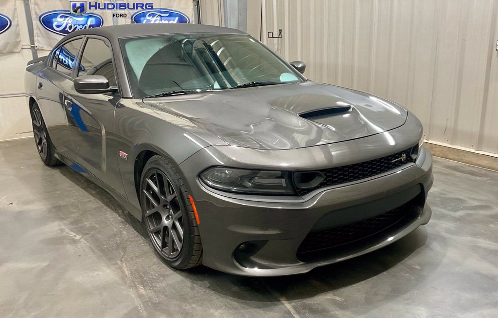 Used 2019 Dodge Charger Scat Pack RWD image 1
