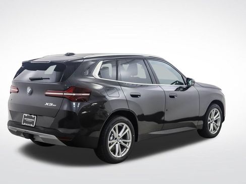 Used 2025 BMW X3 xDrive30i w/ Premium Package AWD/4WD image 5