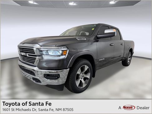 Used 2022 RAM 1500 Laramie AWD/4WD image 1