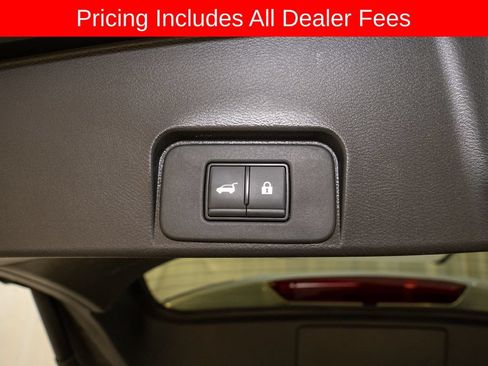Certified 2023 Nissan Rogue SV w/ SV Premium B Package AWD/4WD image 6