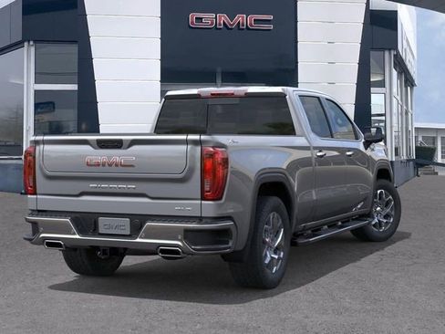 New 2026 GMC Sierra 1500 SLT AWD/4WD image 4