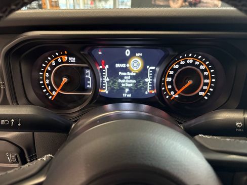 New 2025 Jeep Gladiator Sport image 16