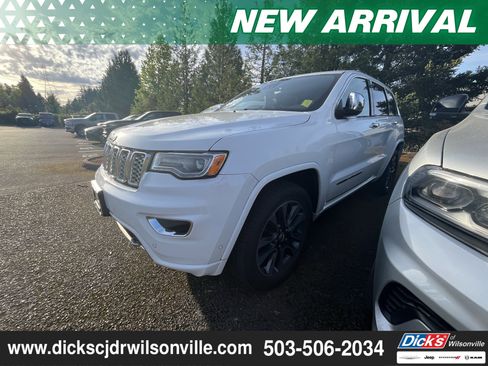 Used 2018 Jeep Grand Cherokee Overland AWD/4WD image 1