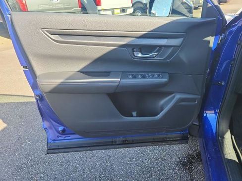 Used 2025 Honda CR-V Sport image 13