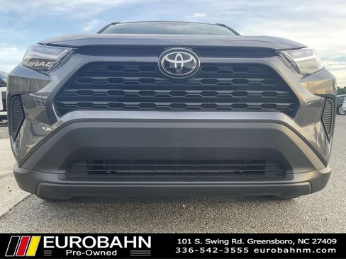 Used 2024 Toyota RAV4 XLE w/ Convenience Package image 23