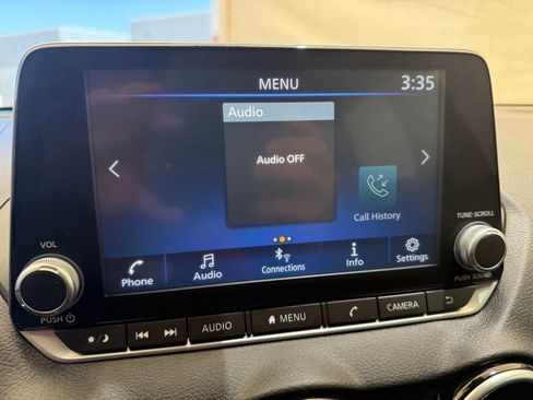Used 2021 Nissan Sentra SV FWD image 40