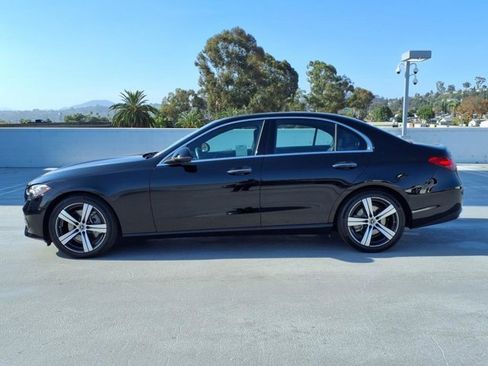 Used 2025 Mercedes-Benz C 300 4MATIC Sedan image 24