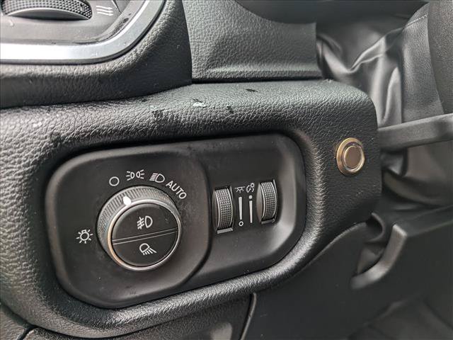 Used 2022 RAM 1500 Laramie AWD/4WD image 30