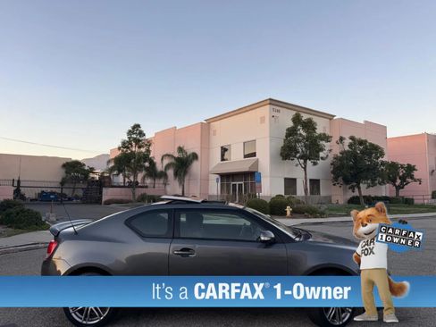 Used 2011 Scion tC FWD image 4
