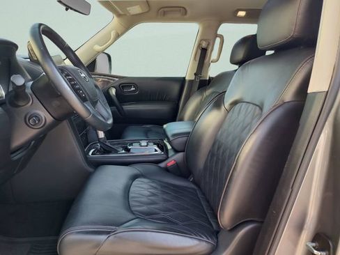 Used 2022 Nissan Armada Platinum w/ Captain's Chairs Package RWD image 27