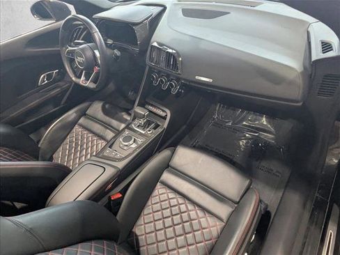 Used 2017 Audi R8 V10 image 20