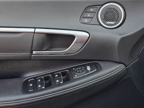 Used 2023 Hyundai Sonata Limited image 9
