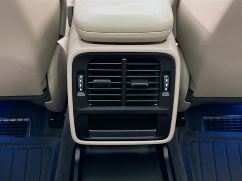Certified 2022 Porsche Taycan 4S AWD/4WD image 26