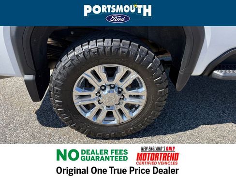 Used 2020 GMC Sierra 3500 Denali w/ Denali Ultimate Package image 35