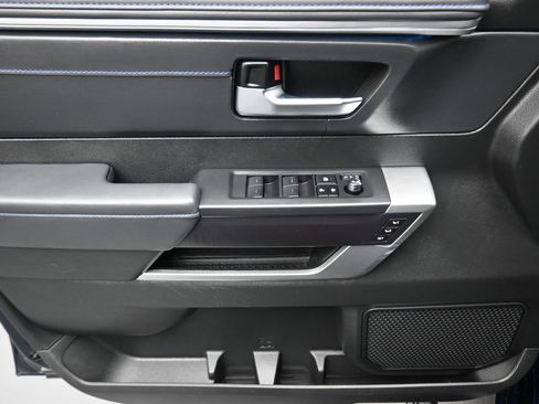 Used 2023 Toyota Tundra Platinum w/ Advanced Package image 10