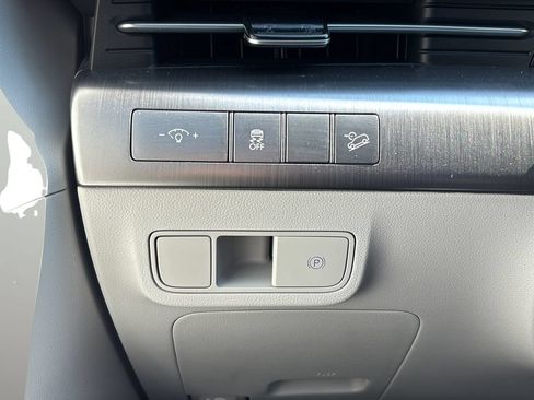 Certified 2026 Hyundai Kona SEL Sport FWD image 29