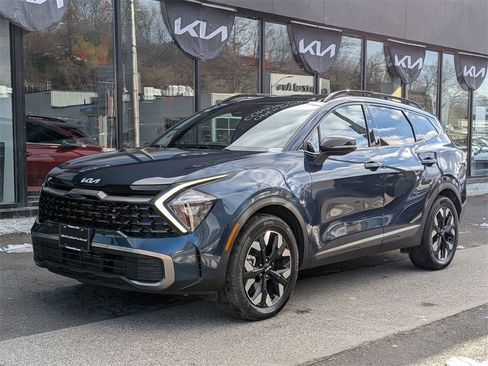 Used 2023 Kia Sportage X-Line image 2