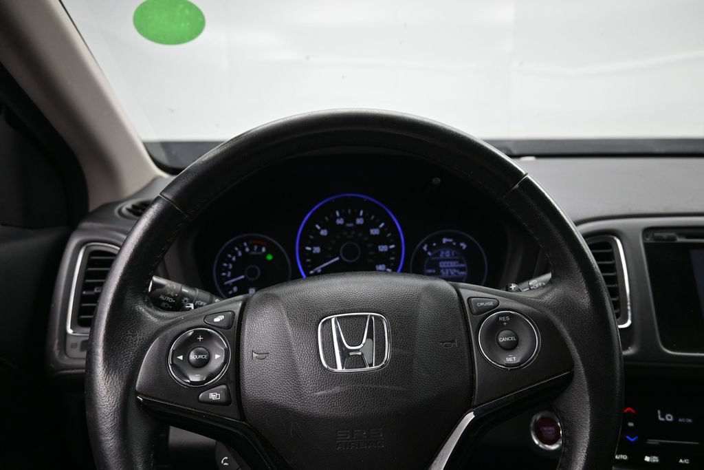 Used 2018 Honda HR-V EX-L image 11