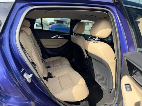 Used 2017 INFINITI QX30 FWD image 30