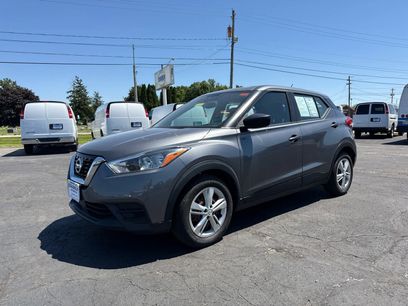 Used 2020 Nissan Kicks S