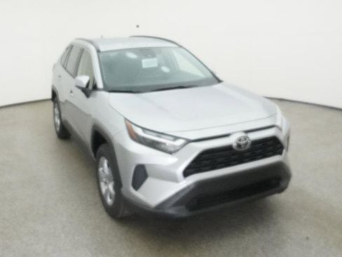New 2025 Toyota RAV4 XLE image 32