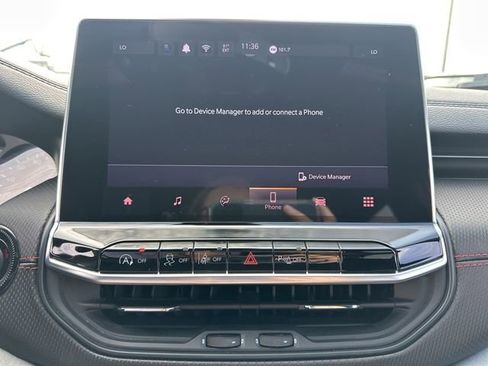 Used 2024 Jeep Compass Trailhawk image 36