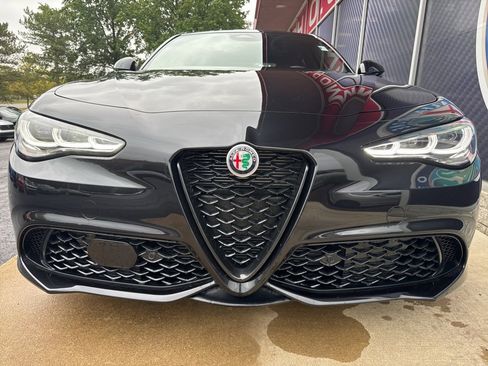 New 2025 Alfa Romeo Giulia Intensa w/ Driving Assist Package image 4