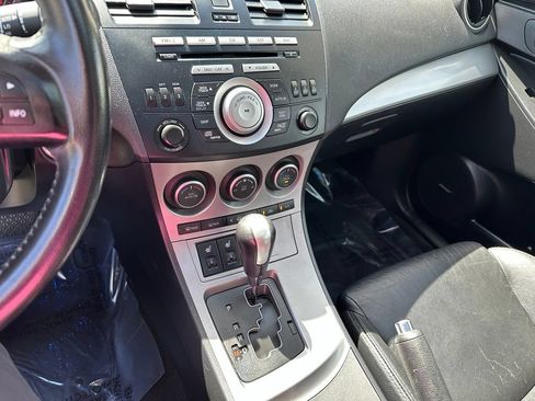 Used 2010 MAZDA MAZDA3 s Grand Touring FWD image 14