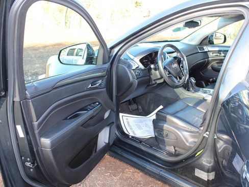 Used 2016 Cadillac SRX Base 4dr SUV image 13