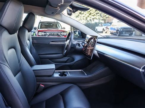 Used 2021 Tesla Model 3 Long Range image 15