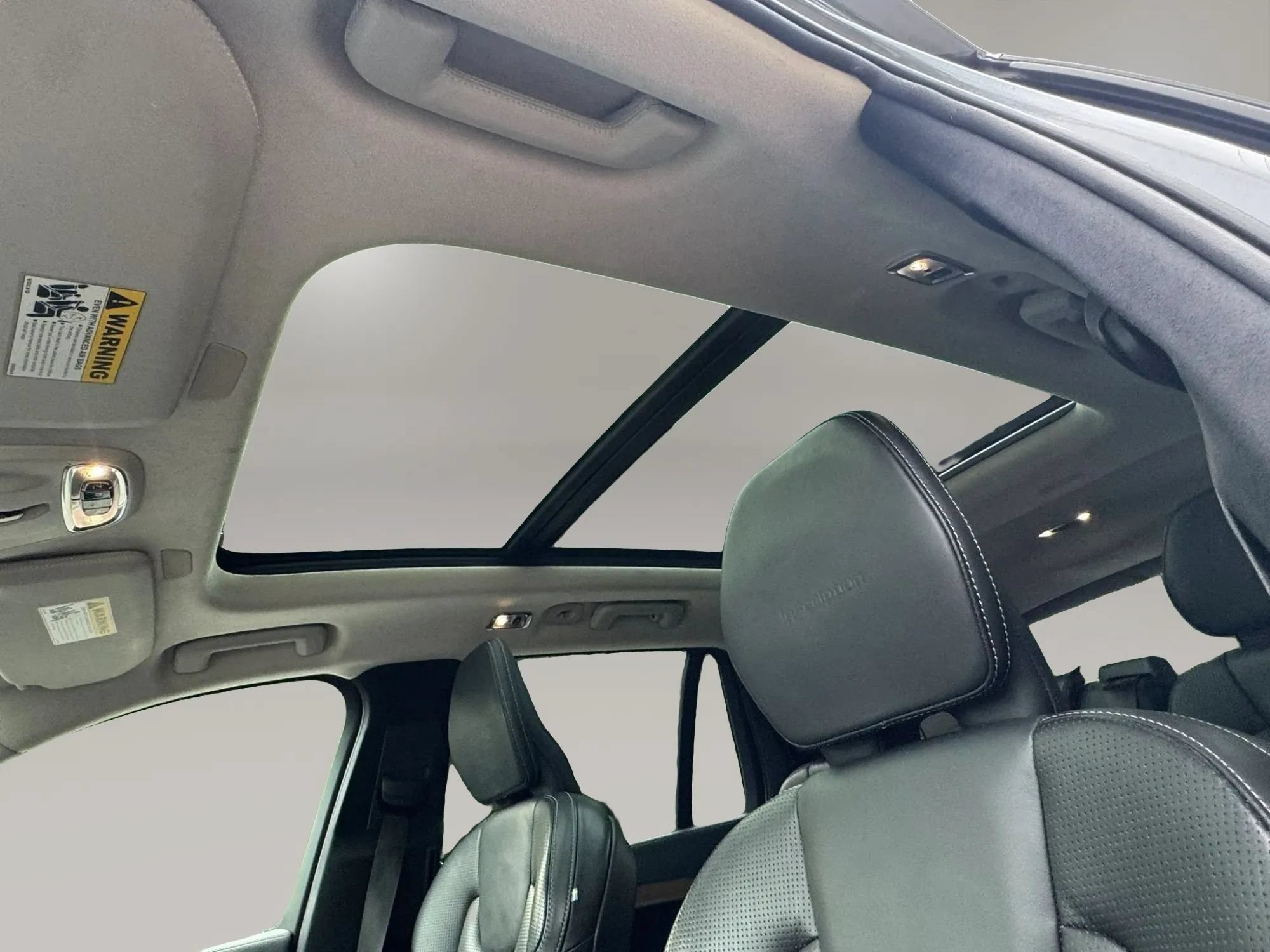 Used 2019 Volvo XC90 T6 Inscription w/ Luxury Package AWD/4WD image 17