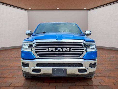 Used 2023 RAM 1500 Laramie AWD/4WD image 2