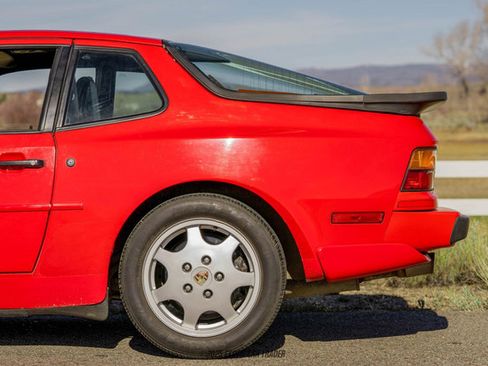 Used 1988 Porsche 944 Turbo image 5
